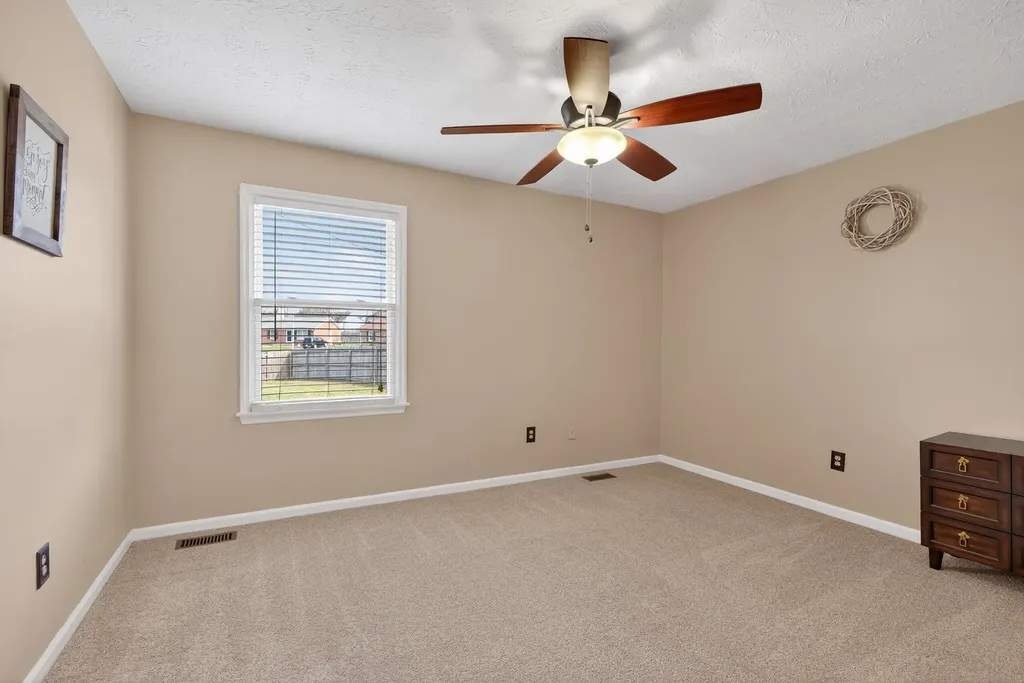 601 Edgewood Drive Nicholasville KY 40356