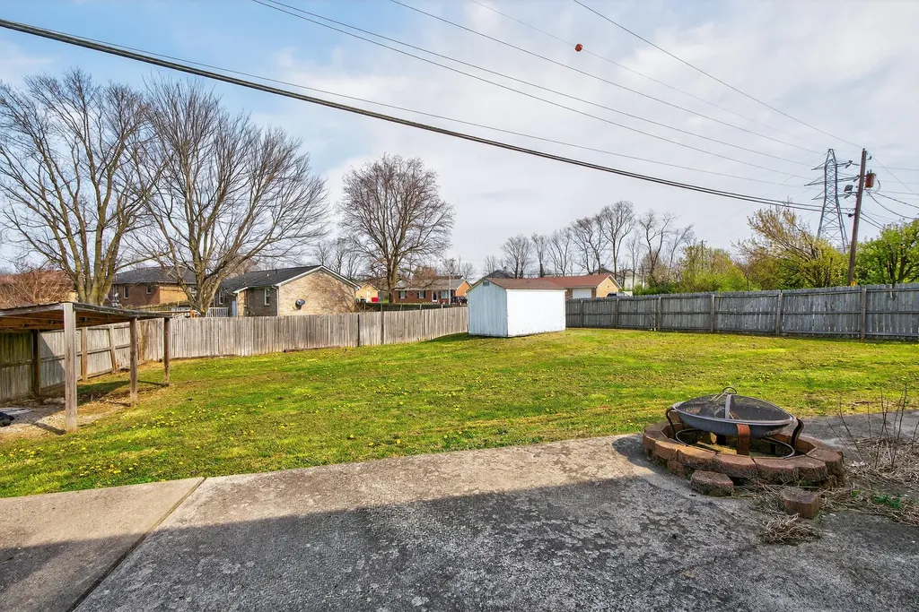601 Edgewood Drive Nicholasville KY 40356