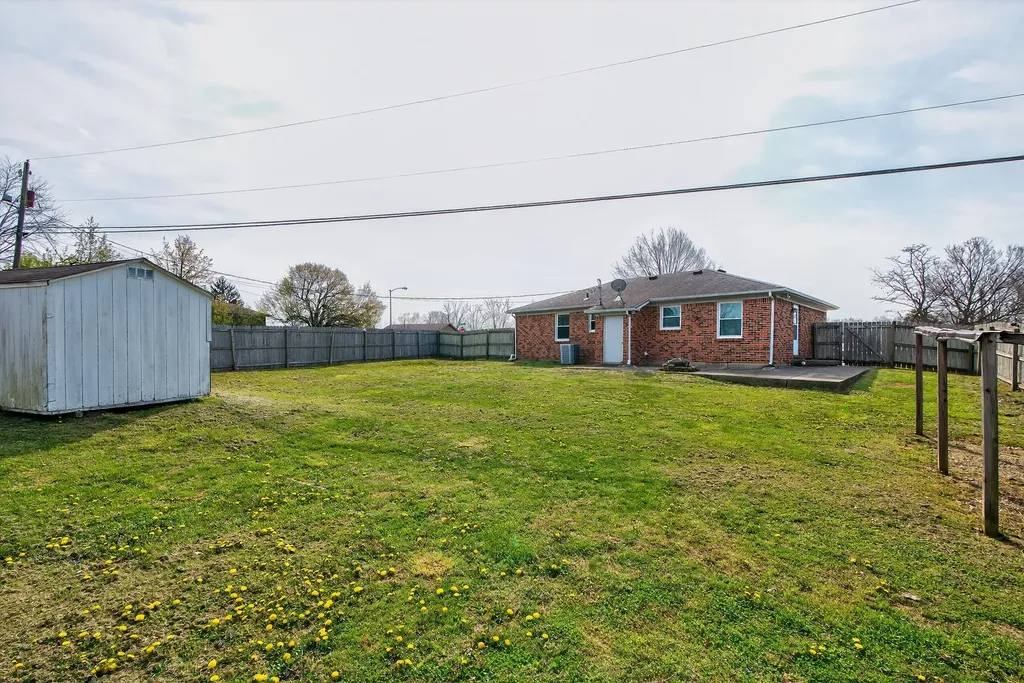 601 Edgewood Drive Nicholasville KY 40356