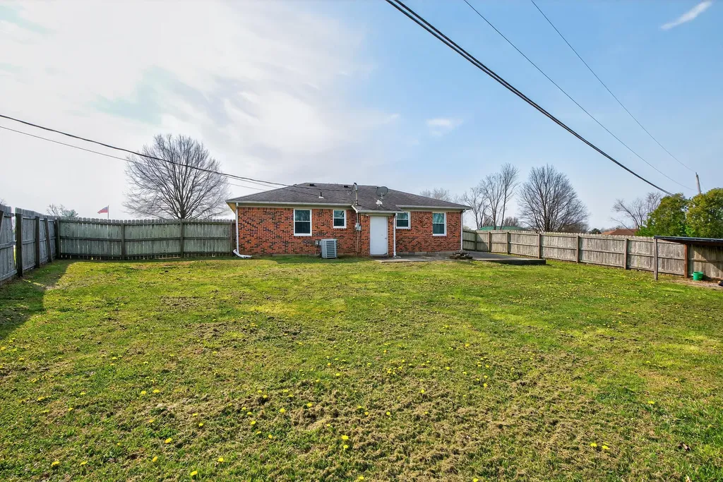 601 Edgewood Drive Nicholasville KY 40356