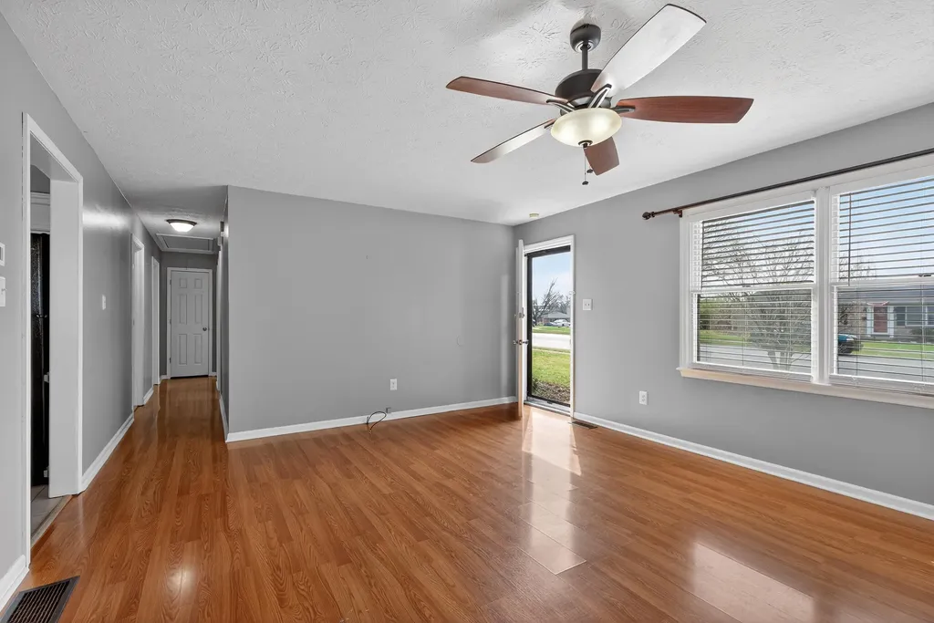 601 Edgewood Drive Nicholasville KY 40356