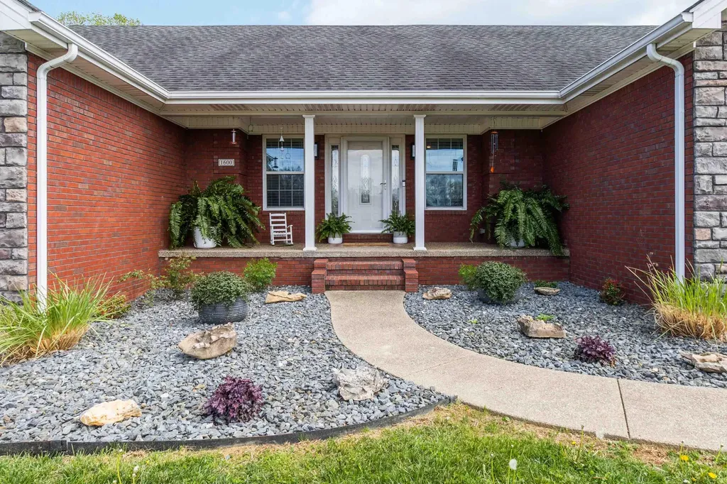 1600 Wooleyville Road Campbellsville KY 42718