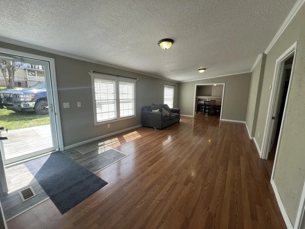 126 S Combs Avenue Corbin KY 40701