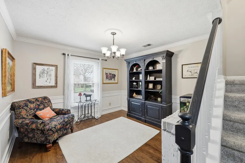 457 Whitfield Drive Lexington KY 40515
