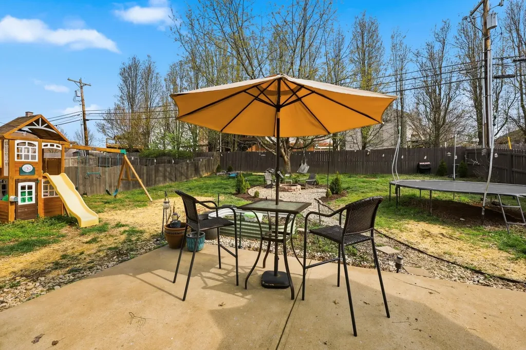 457 Whitfield Drive Lexington KY 40515