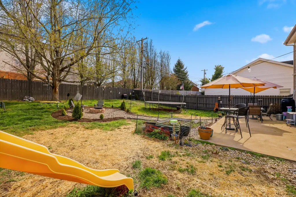 457 Whitfield Drive Lexington KY 40515