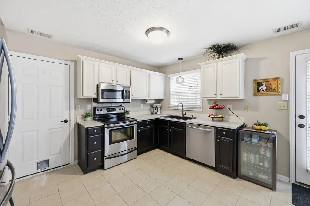 457 Whitfield Drive Lexington KY 40515