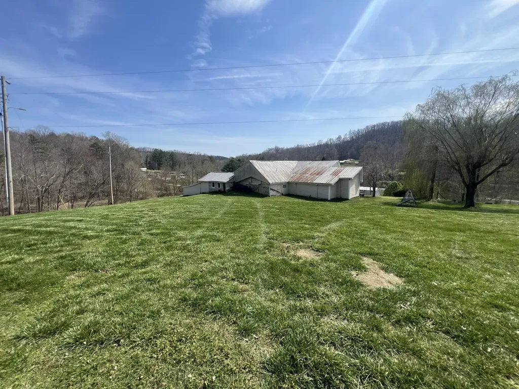 447 Arkle Road Gray KY 40734