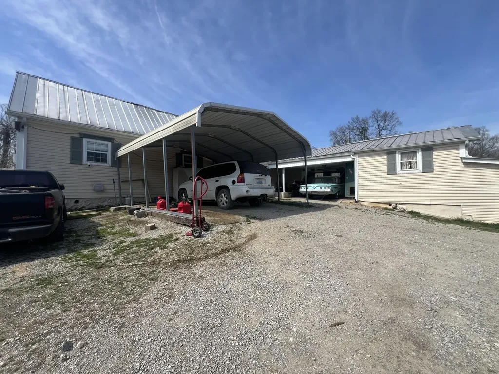 447 Arkle Road Gray KY 40734