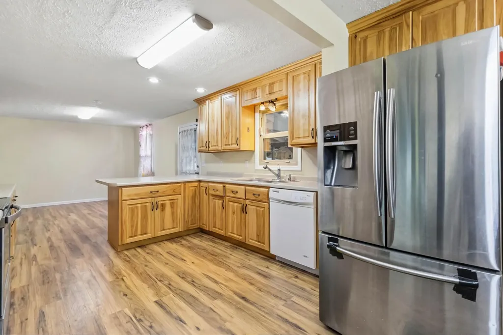 16710 Kentucky 1247 Waynesburg KY 40489