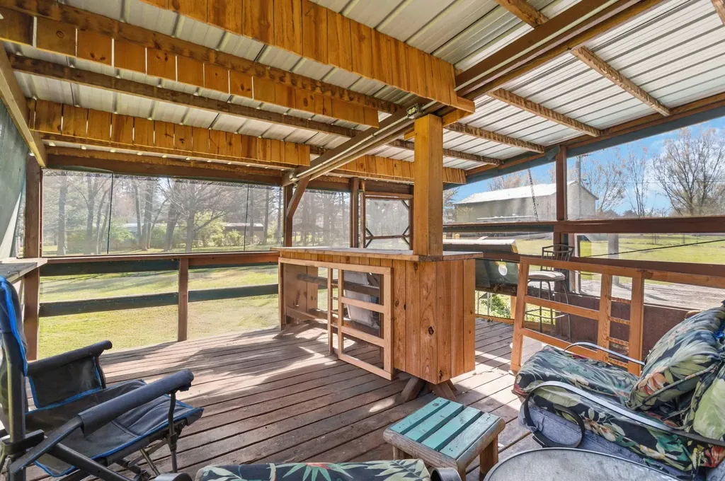 16710 Kentucky 1247 Waynesburg KY 40489