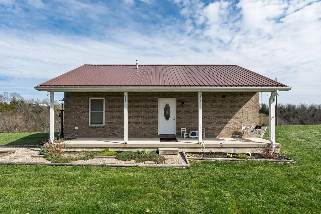 9352 Dixie Highway Corinth KY 41010