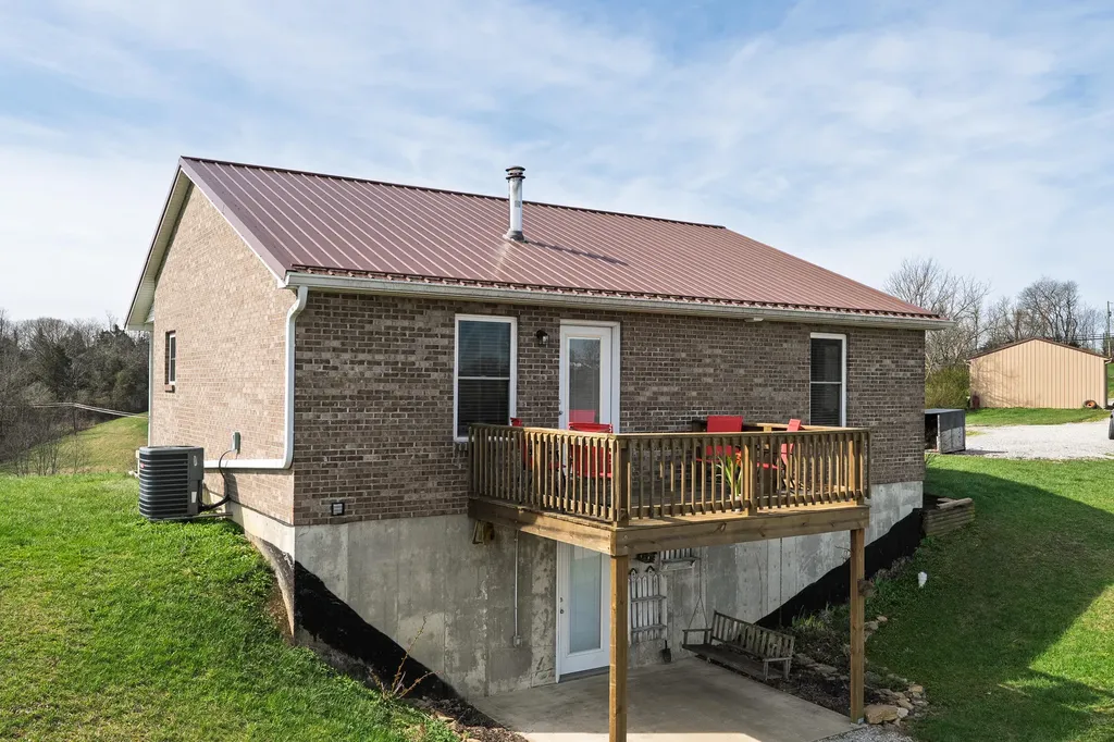 9352 Dixie Highway Corinth KY 41010