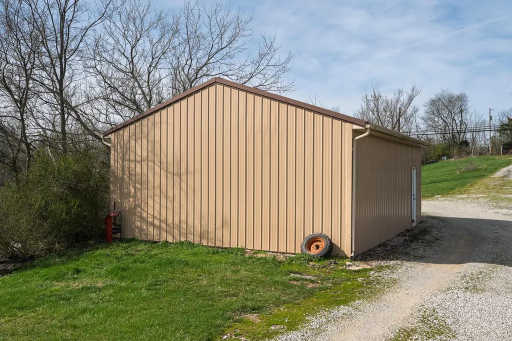 9352 Dixie Highway Corinth KY 41010