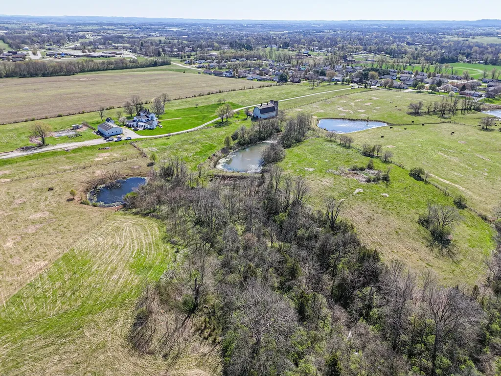 550 Fosters Lane Stanford KY 40484