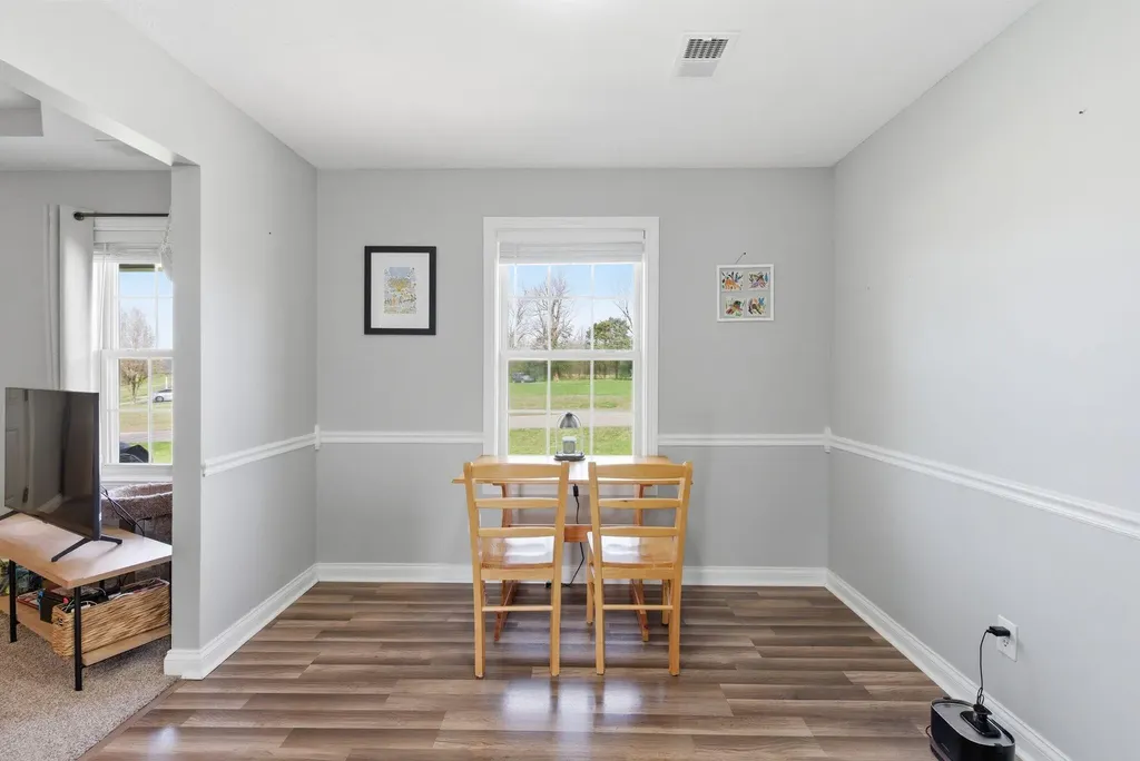 101 Pinehurst Drive Bardstown KY 40004