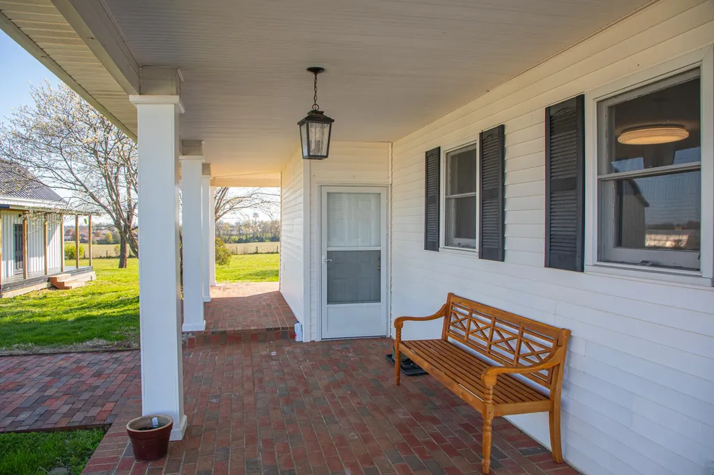 550 Fosters Lane Stanford KY 40484