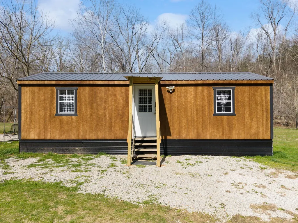 165 Frank Williams Road Salyersville KY 41465