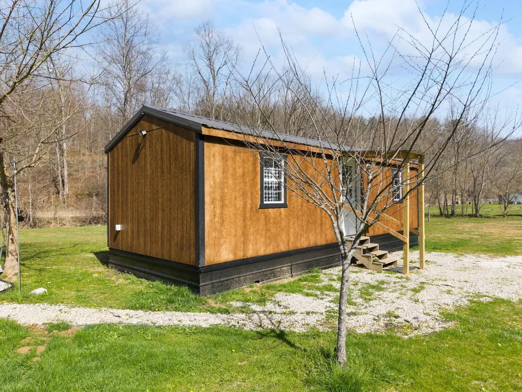 165 Frank Williams Road Salyersville KY 41465