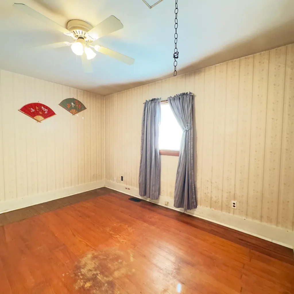 126 18th Street Corbin KY 40701