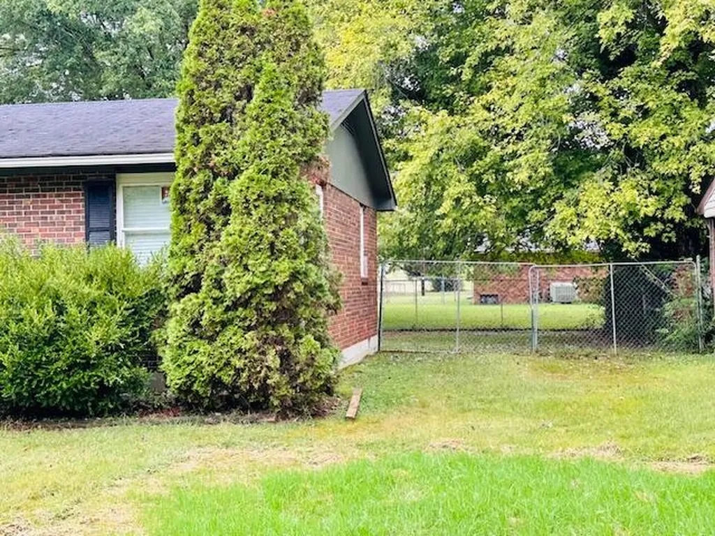 723 Boone Place Morehead KY 40351