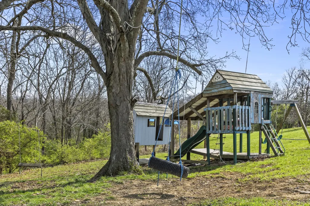 698 Mudlick Road Cynthiana KY 41031
