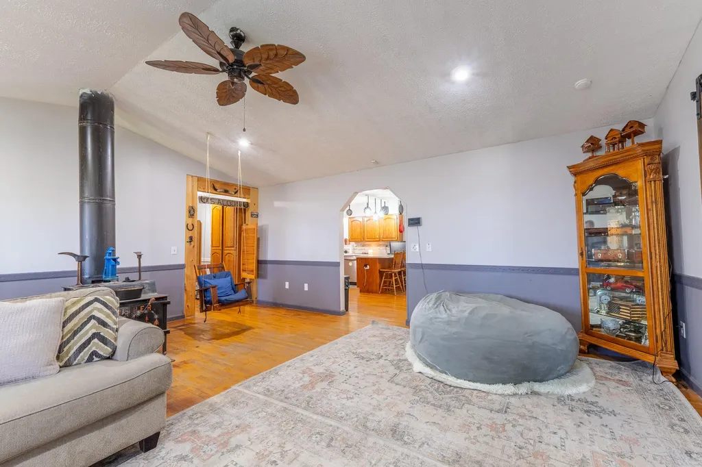 545 Lewis Bray Road Burnside KY 42519