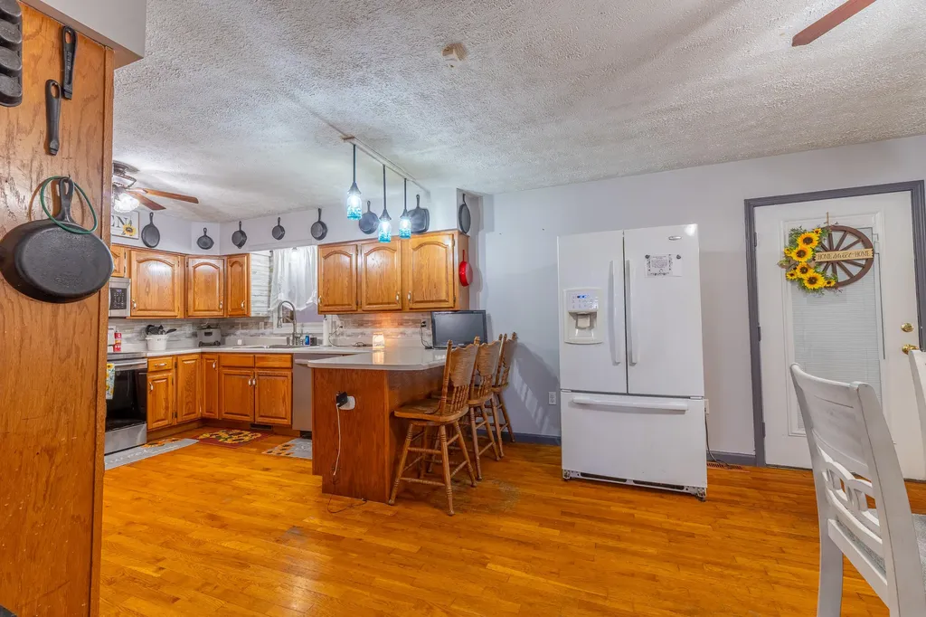 545 Lewis Bray Road Burnside KY 42519