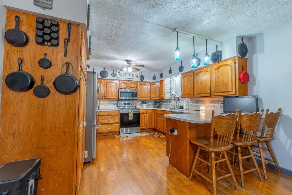 545 Lewis Bray Road Burnside KY 42519