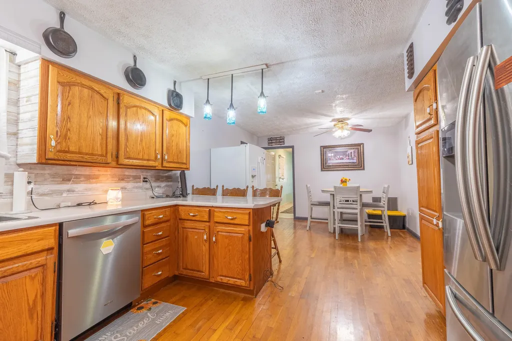 545 Lewis Bray Road Burnside KY 42519