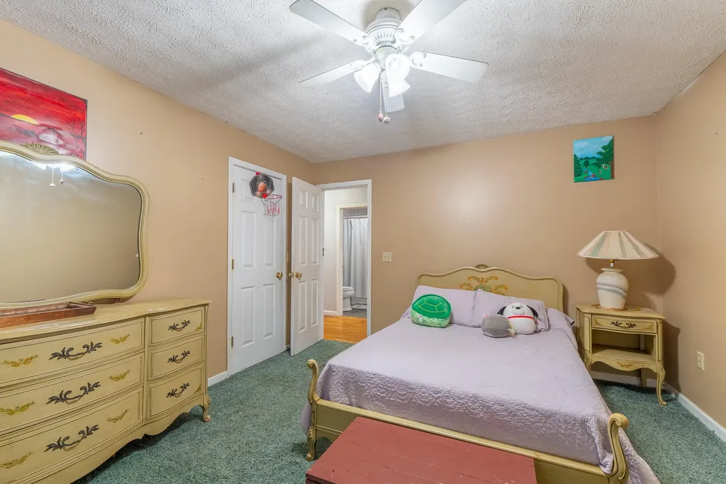 545 Lewis Bray Road Burnside KY 42519