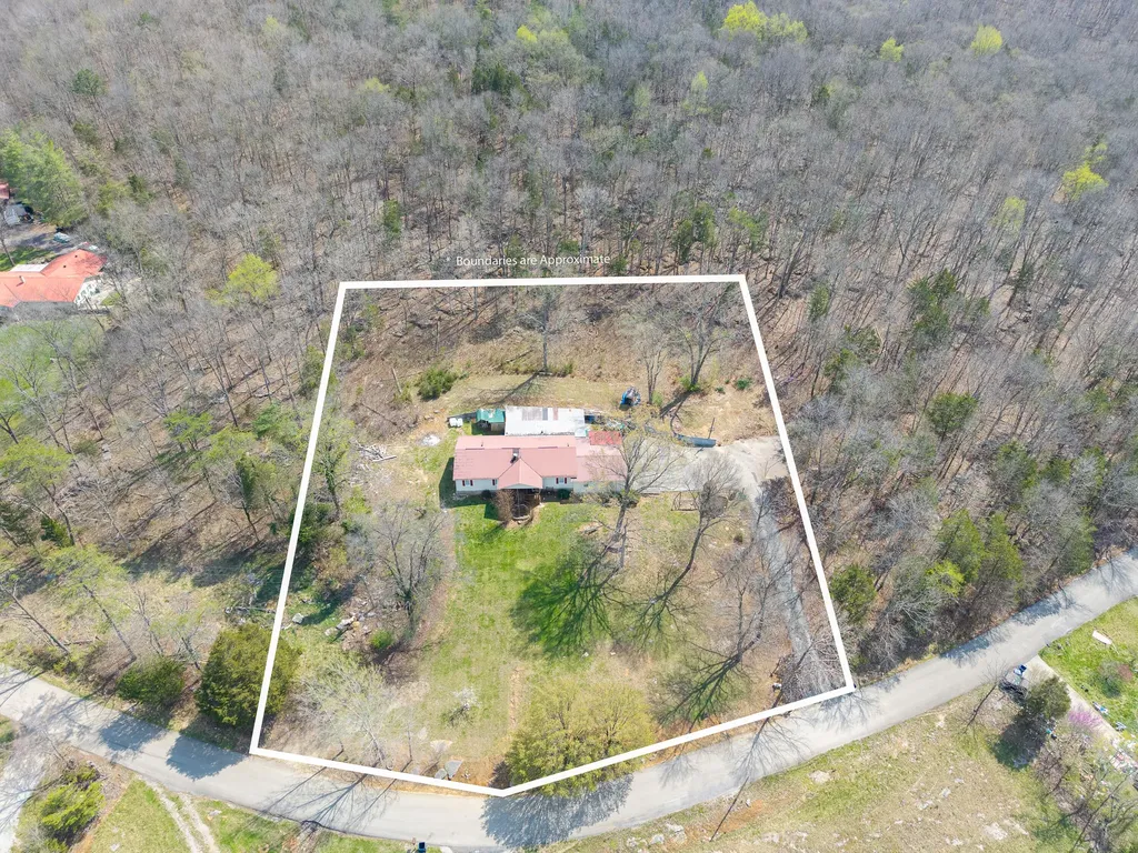 545 Lewis Bray Road Burnside KY 42519
