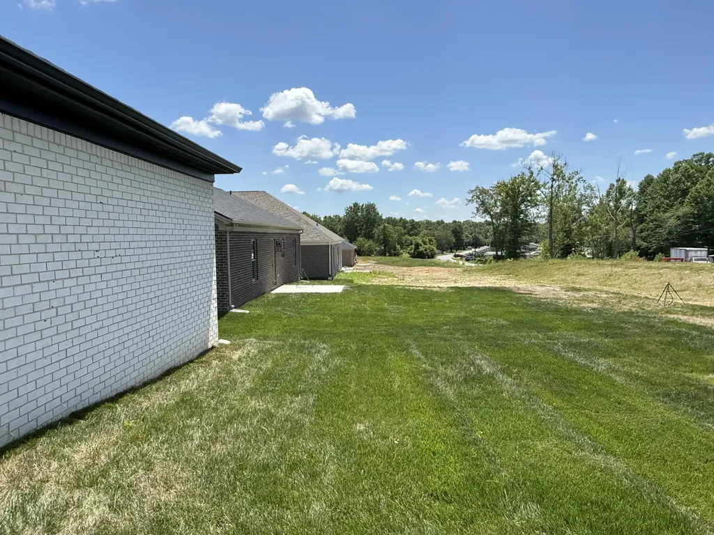 302 Cinchpost Circle London KY 40744
