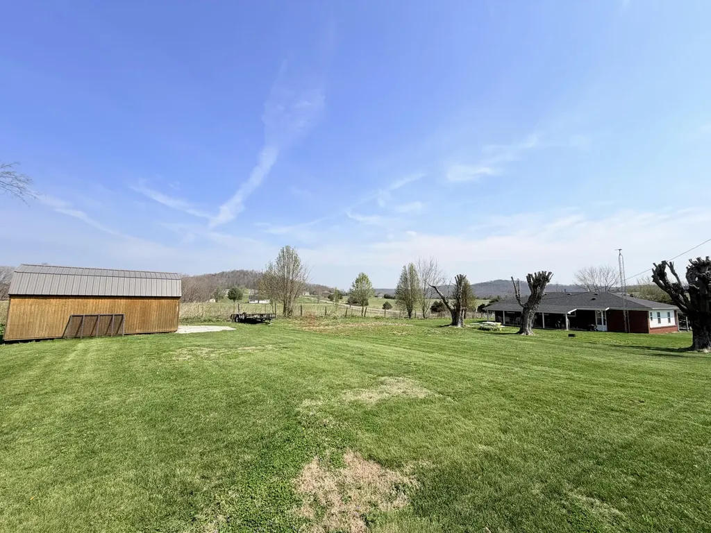 630 Doc Adams Road Mt Vernon KY 40456