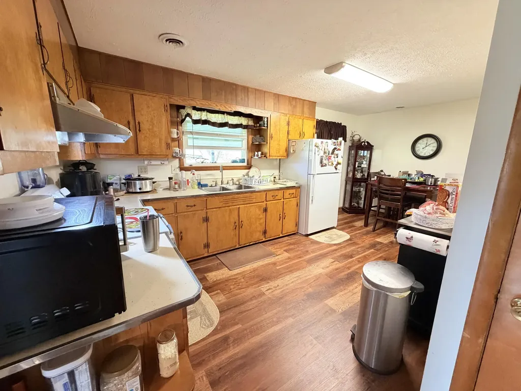 630 Doc Adams Road Mt Vernon KY 40456