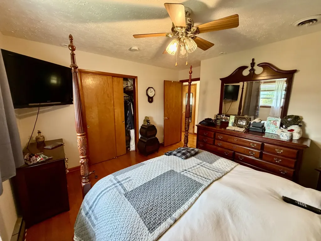 630 Doc Adams Road Mt Vernon KY 40456