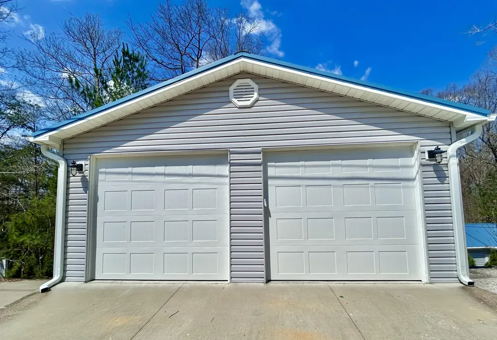 78 White Oak Lane Monticello KY 42633