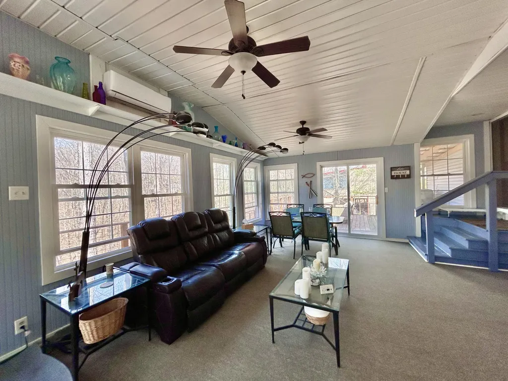 78 White Oak Lane Monticello KY 42633