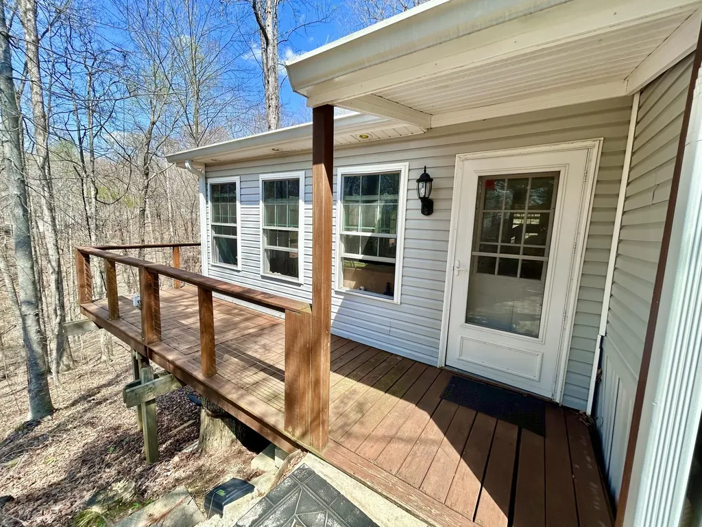 78 White Oak Lane Monticello KY 42633
