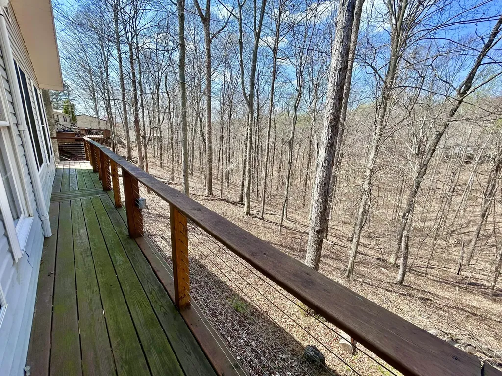 78 White Oak Lane Monticello KY 42633