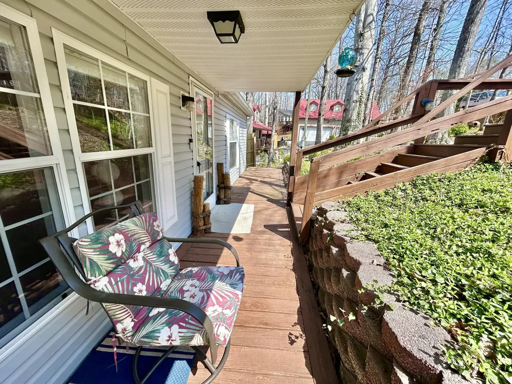 78 White Oak Lane Monticello KY 42633