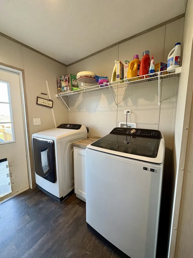 346 Turkey Loop East Bernstadt KY 40729