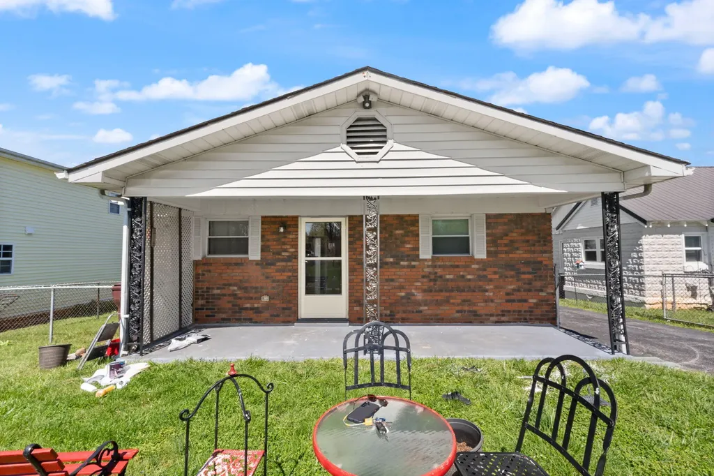 203 Speedway Drive Somerset KY 42503