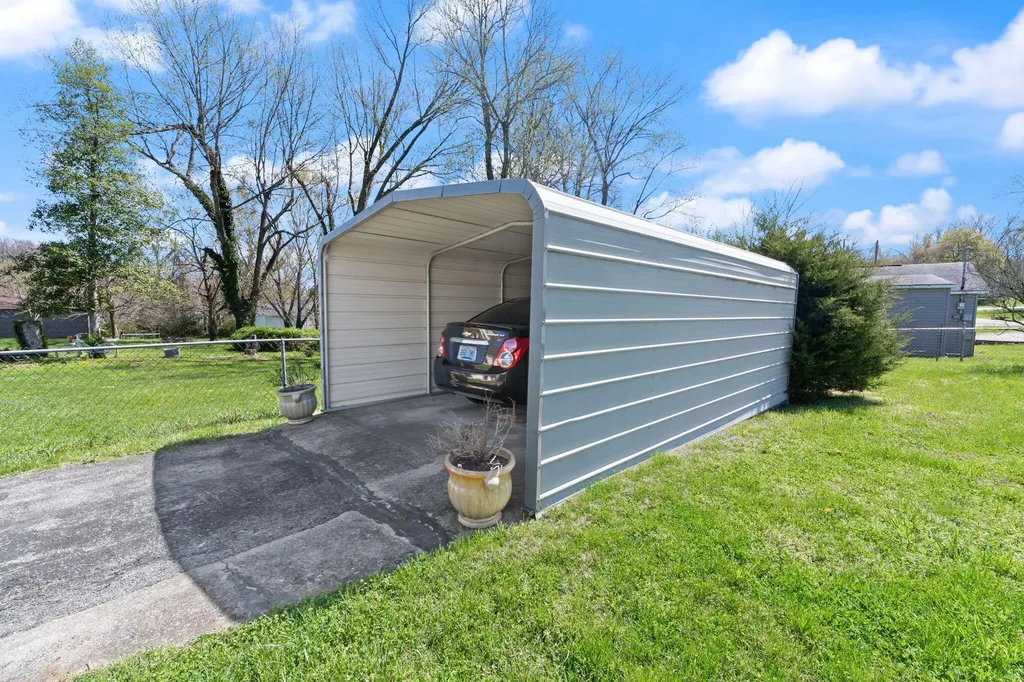 203 Speedway Drive Somerset KY 42503