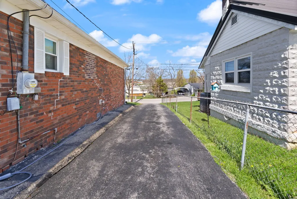 203 Speedway Drive Somerset KY 42503