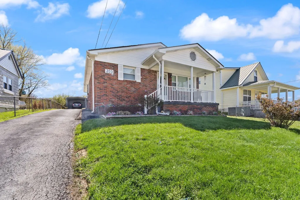 203 Speedway Drive Somerset KY 42503