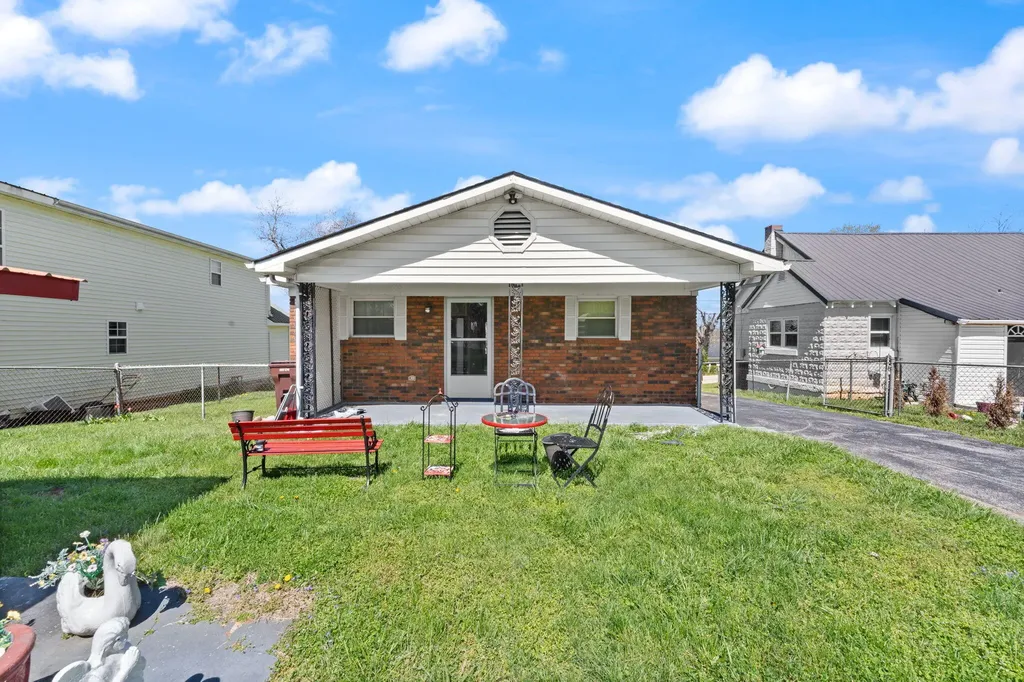 203 Speedway Drive Somerset KY 42503