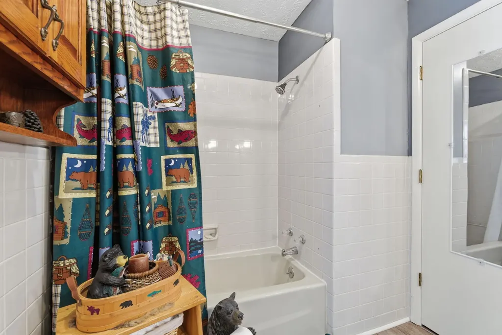 121 Meadow Lark Drive Crab Orchard KY 40419
