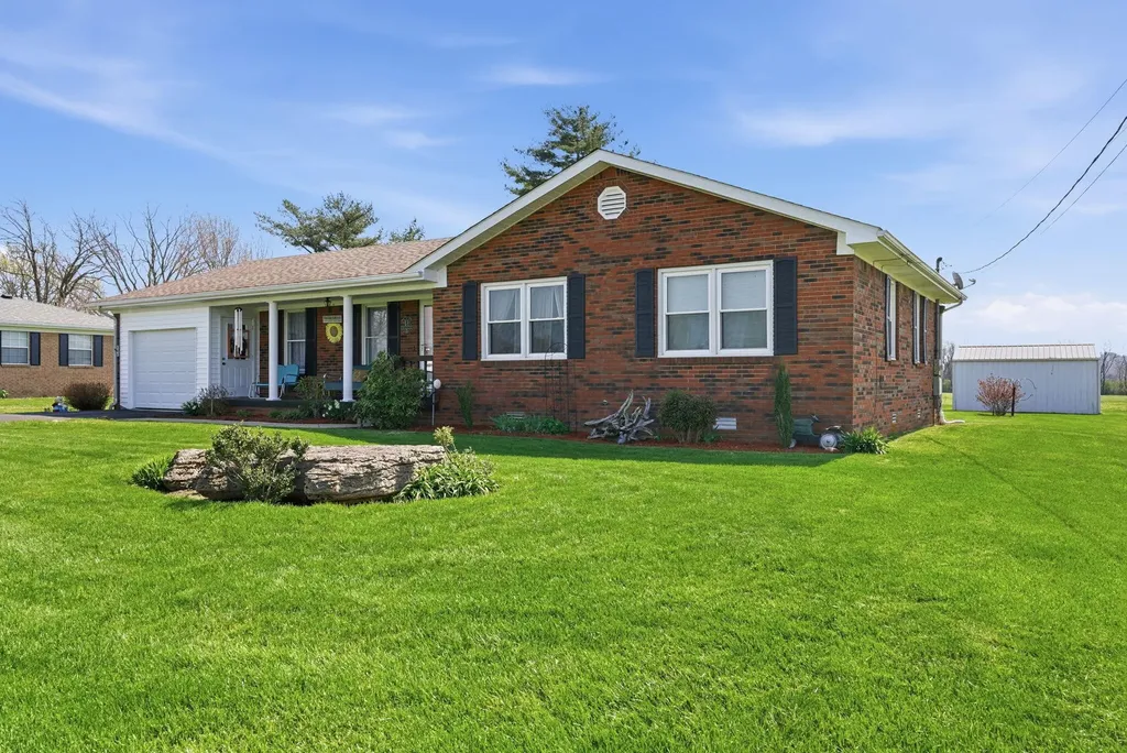 121 Meadow Lark Drive Crab Orchard KY 40419