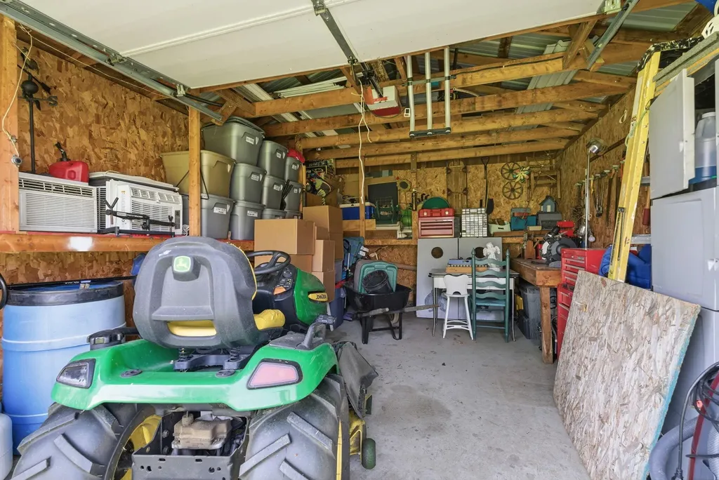 121 Meadow Lark Drive Crab Orchard KY 40419